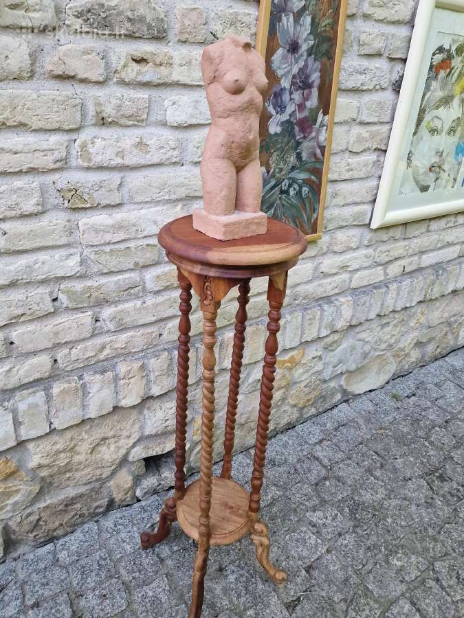 Vintažinis dolbergijos masyvo stovas - nuotraukos Nr. 11