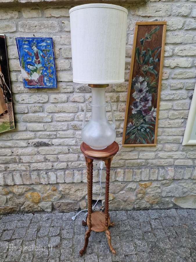 Vintažinis dolbergijos masyvo stovas - nuotraukos Nr. 20