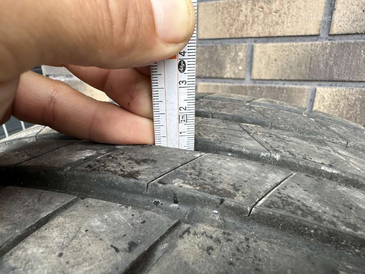 Parduodu dvi vasar padangas Firestone 275/45 R19 - nuotraukos Nr. 5