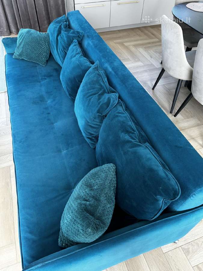 Veliūrinė sofa su pufu - nuotraukos Nr. 6