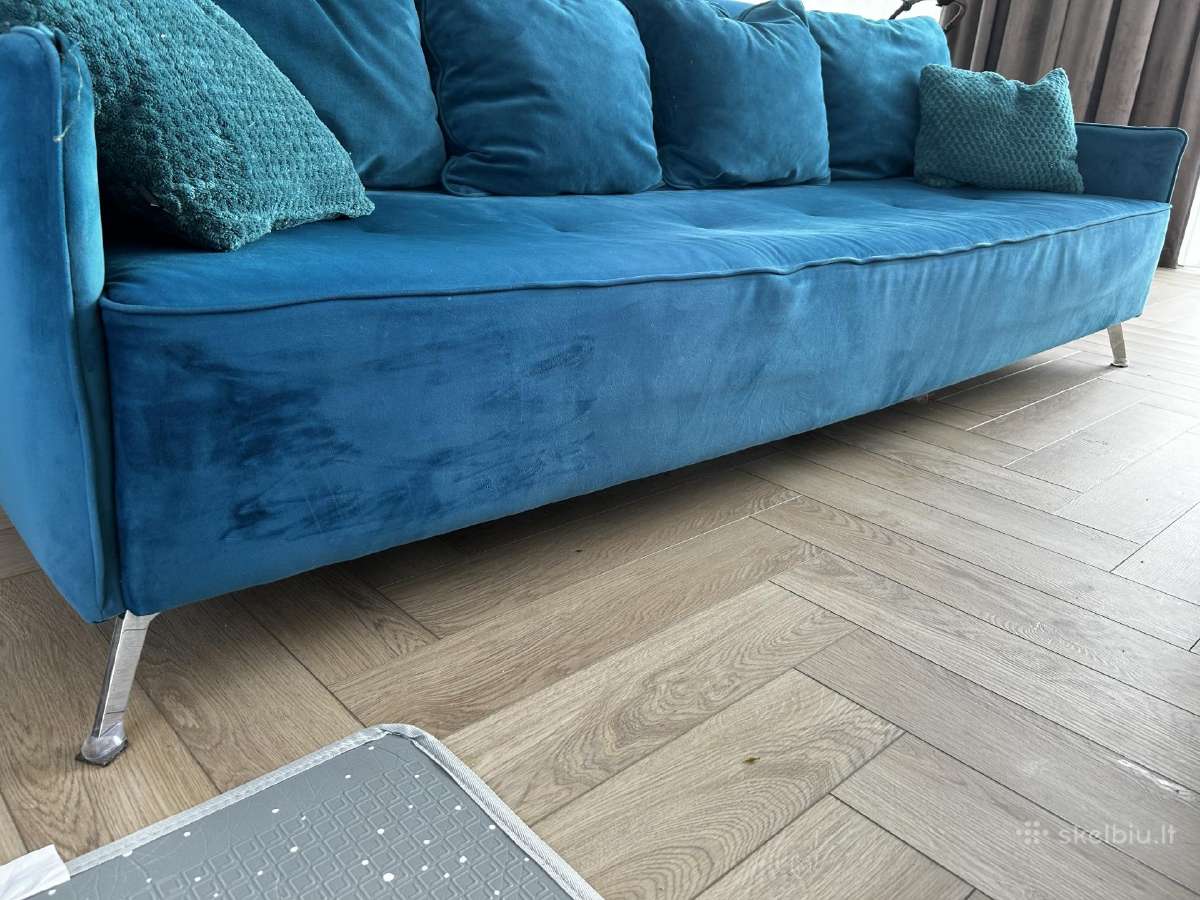 Veliūrinė sofa su pufu - nuotraukos Nr. 12