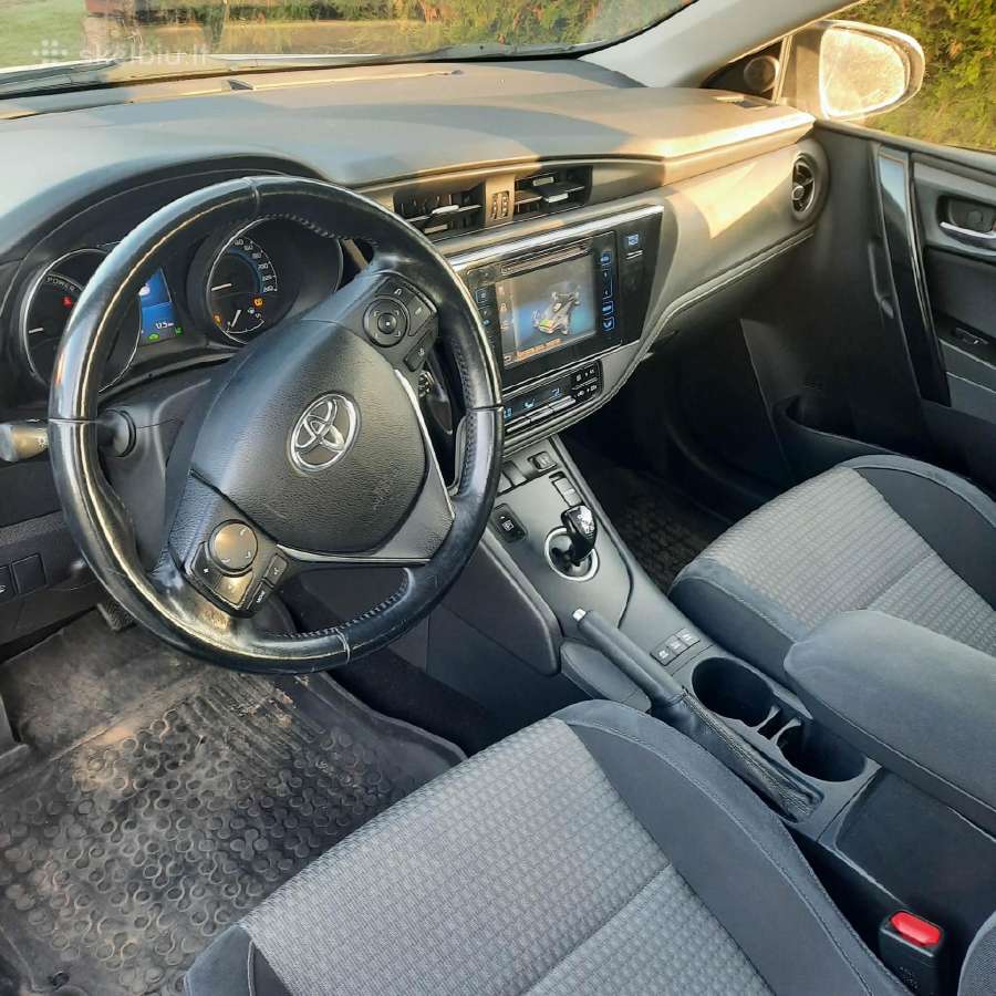 Parduodu Toyota Auris - nuotraukos Nr. 8