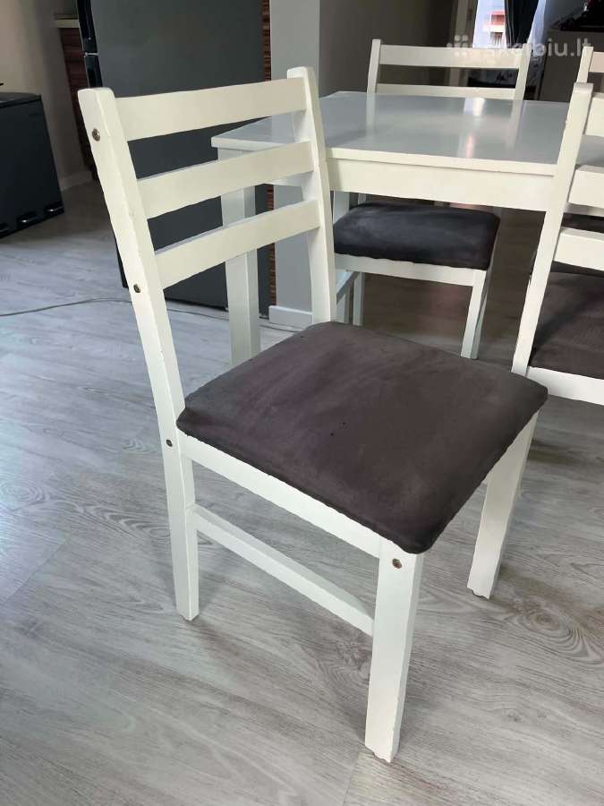 Ikea valgomojo stalas su kėdėmis - nuotraukos Nr. 4