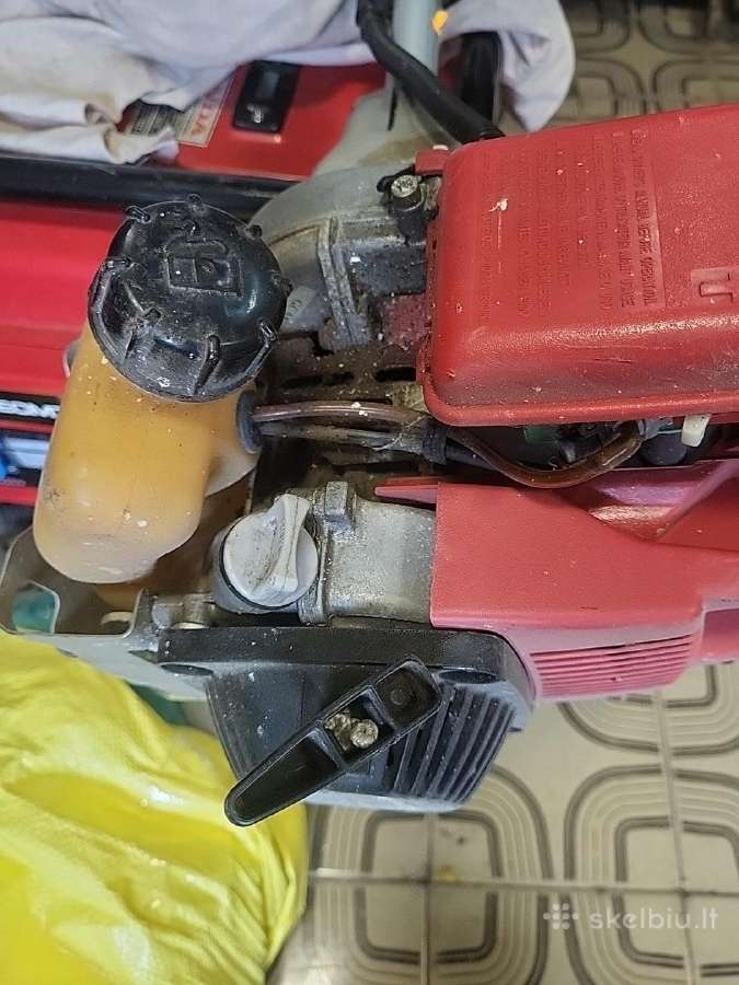 Honda benzininis trimeris - nuotraukos Nr. 7