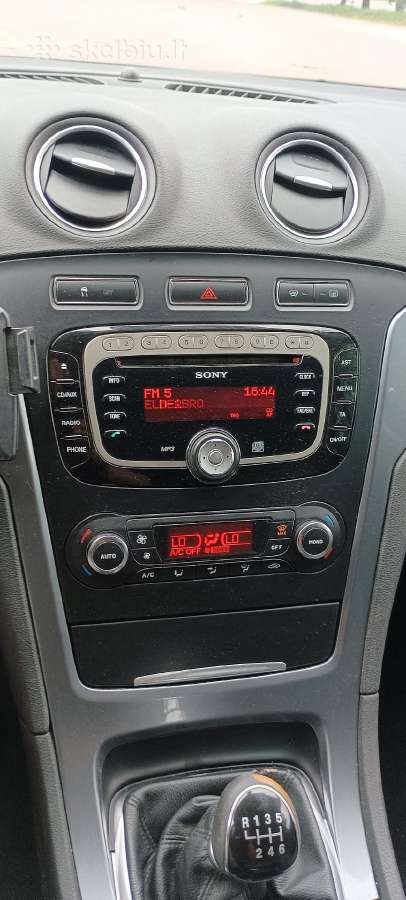 Parduodu ford mondeo 2012 2.0l 103kv mechanas - nuotraukos Nr. 13