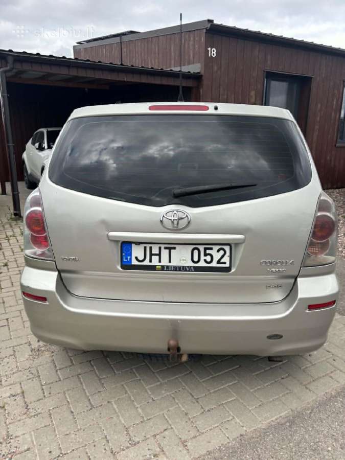 Toyota Corolla Verso - nuotraukos Nr. 2