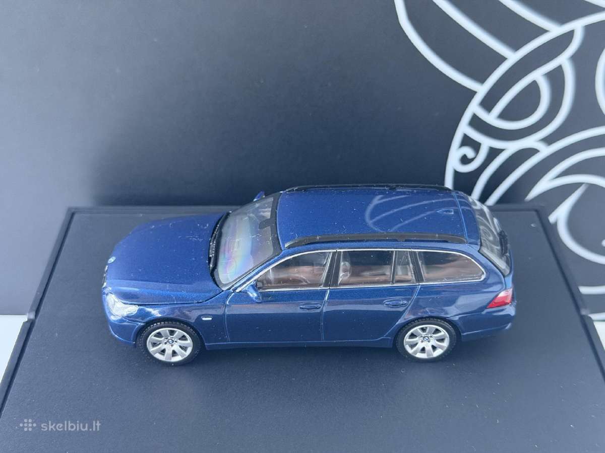 Bmw 5 series Touring 1:43 - nuotraukos Nr. 2