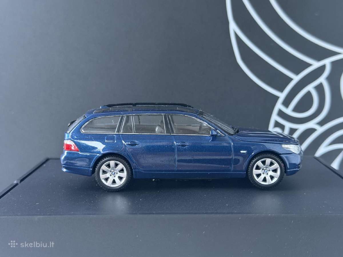 Bmw 5 series Touring 1:43 - nuotraukos Nr. 7