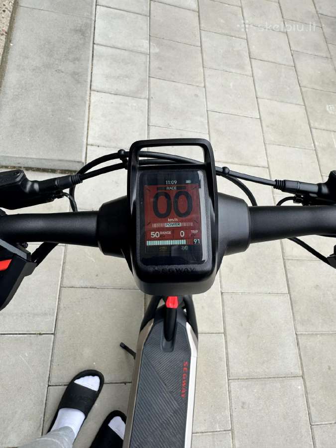 Elektrinis paspirtukas Segway Gt3 pro - nuotraukos Nr. 6