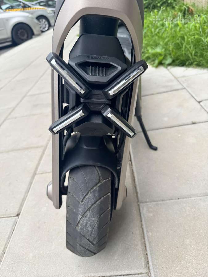 Elektrinis paspirtukas Segway Gt3 pro - nuotraukos Nr. 16