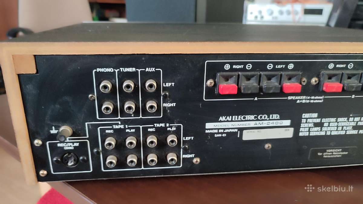 Stiprintuvas Akai Am-2400 - nuotraukos Nr. 3