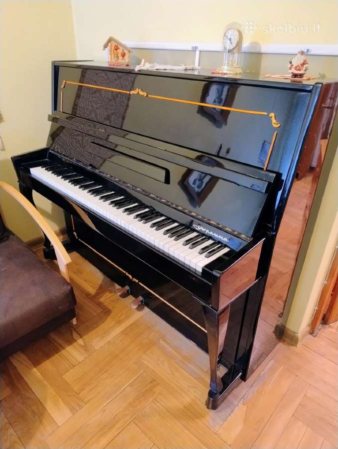 Tvarkingas puikios būklės juodas pianinas - nuotraukos Nr. 2