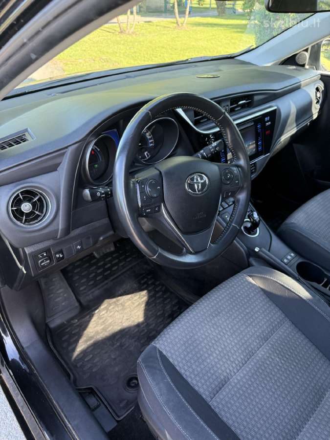 Toyota Auris - nuotraukos Nr. 5
