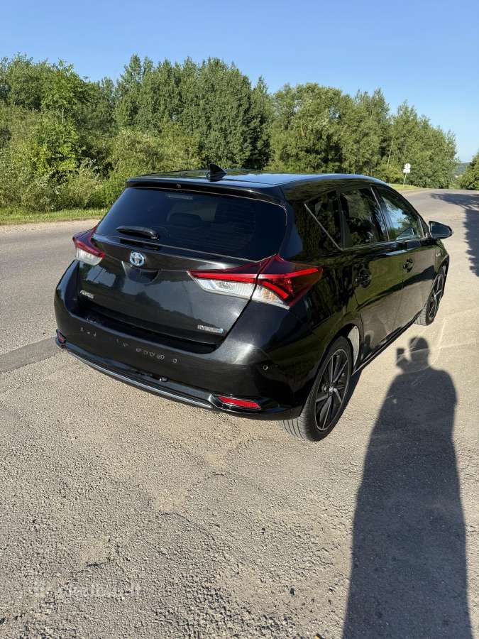 Toyota Auris - nuotraukos Nr. 2