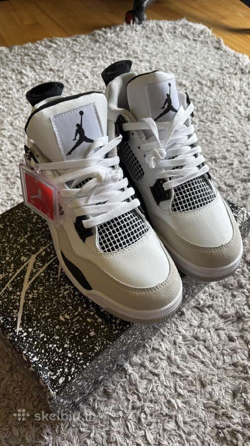 Nike Elite Backpack, Jordan 4 ir sportiniai rūbai - nuotraukos Nr. 3