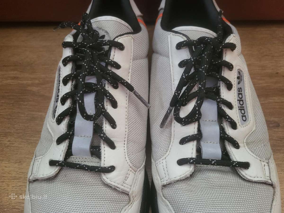 Adidas kedai - nuotraukos Nr. 4