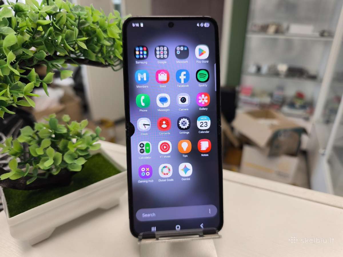 Samsung Galaxy Flip 5 - nuotraukos Nr. 2