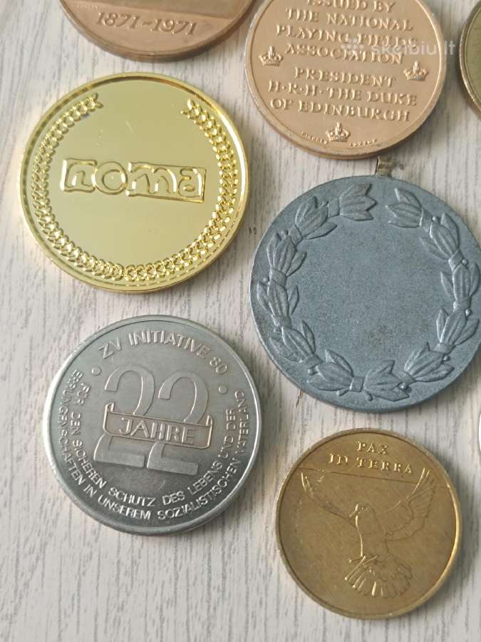 Įvairūs medaliai ir žetonai - nuotraukos Nr. 8