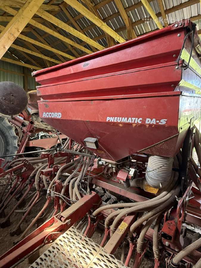Grūdų sėjamoji su freza Kuhn Hr4003d - nuotraukos Nr. 9