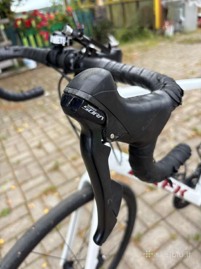 Trek dviratis - nuotraukos Nr. 3