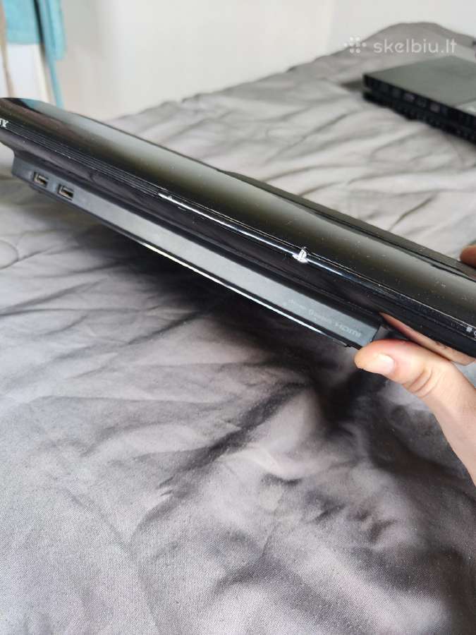 Playstation 3 slim - nuotraukos Nr. 2