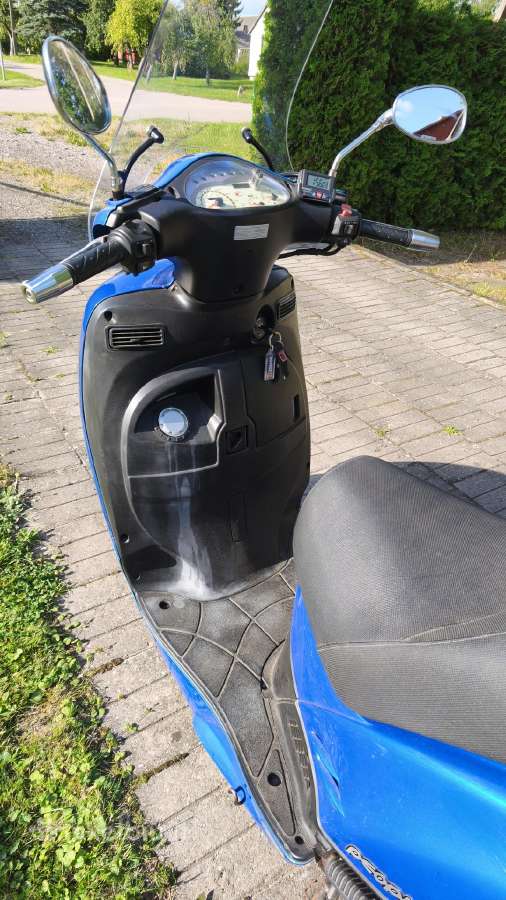 Parduodamas Kymco Motoroleris - nuotraukos Nr. 10