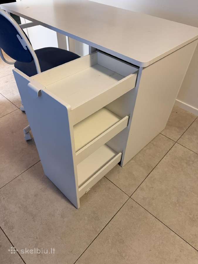 Ikea rašomasis stalas ir kėdė su ratukais - nuotraukos Nr. 3