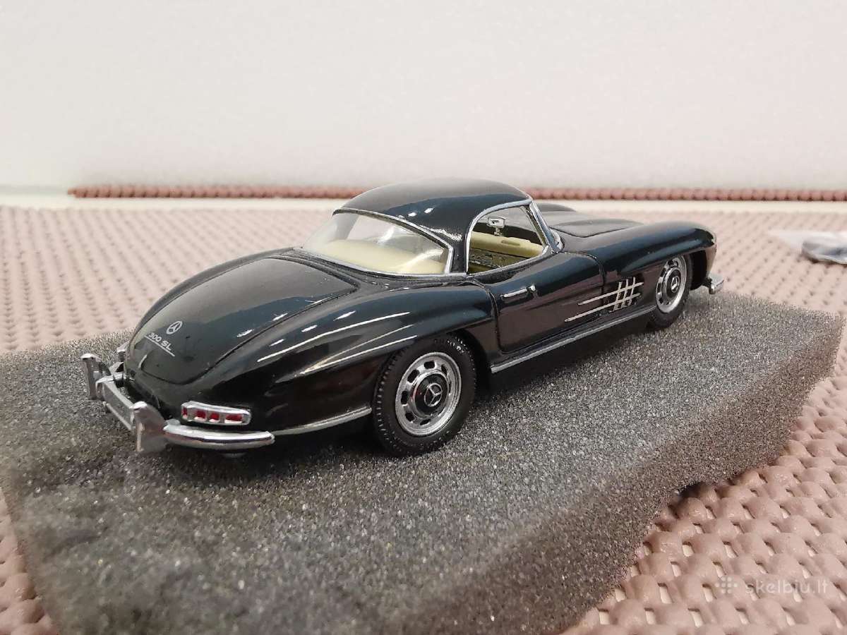 1:43 Mercedes Benz (istoriniai-sportiniai) Modelia - nuotraukos Nr. 22