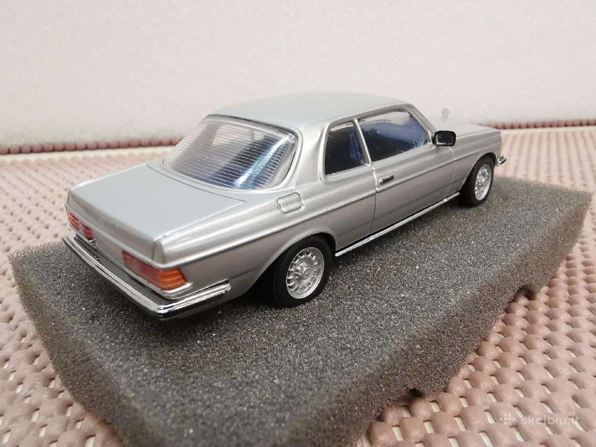 1:43 Mercedes Benz (istoriniai-sportiniai) Modelia - nuotraukos Nr. 31