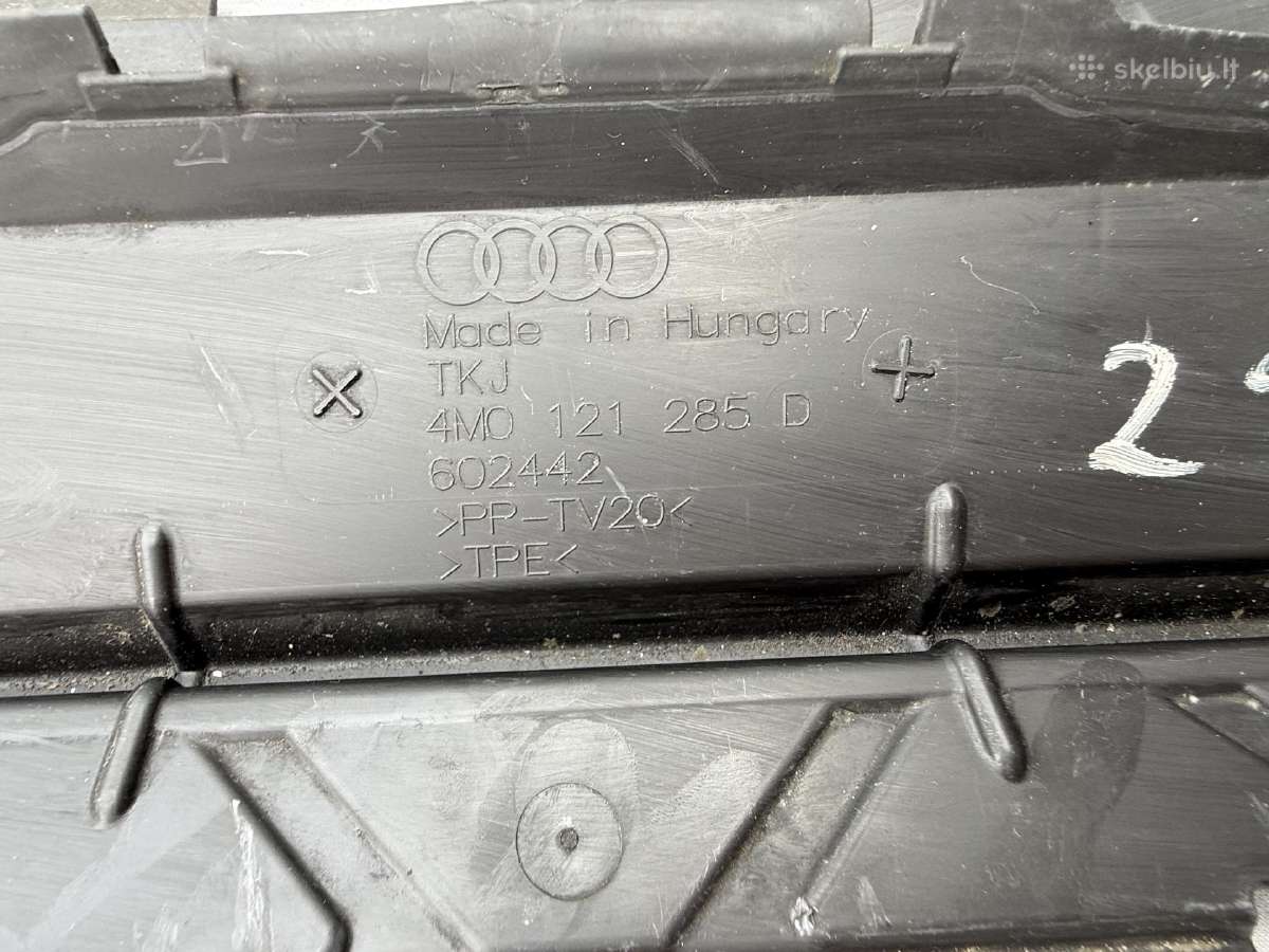 Audi Q7 Dalys - nuotraukos Nr. 26