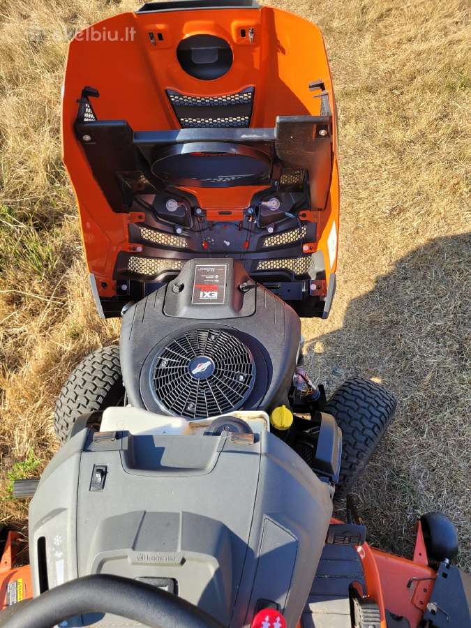 Husqvarna yth24v54 galingas traktoriukas - nuotraukos Nr. 15