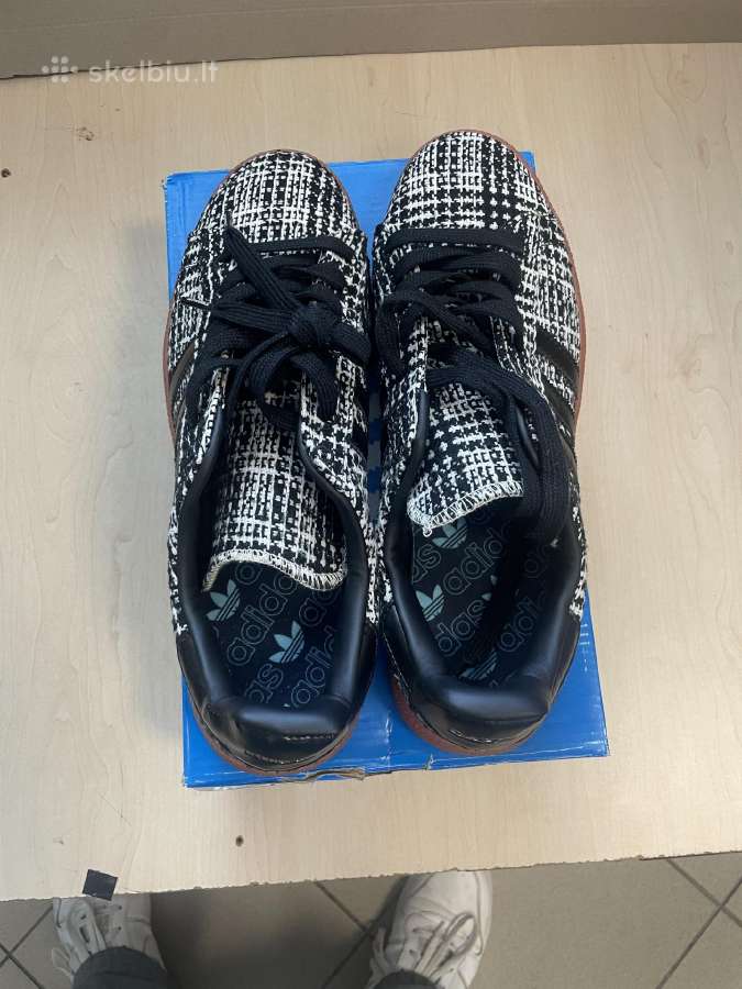 Adidas.nike - nuotraukos Nr. 4