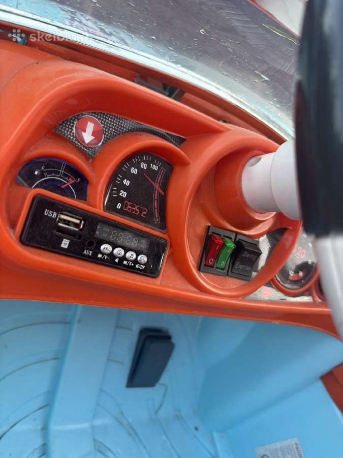 Elektrinis automobilis - nuotraukos Nr. 3