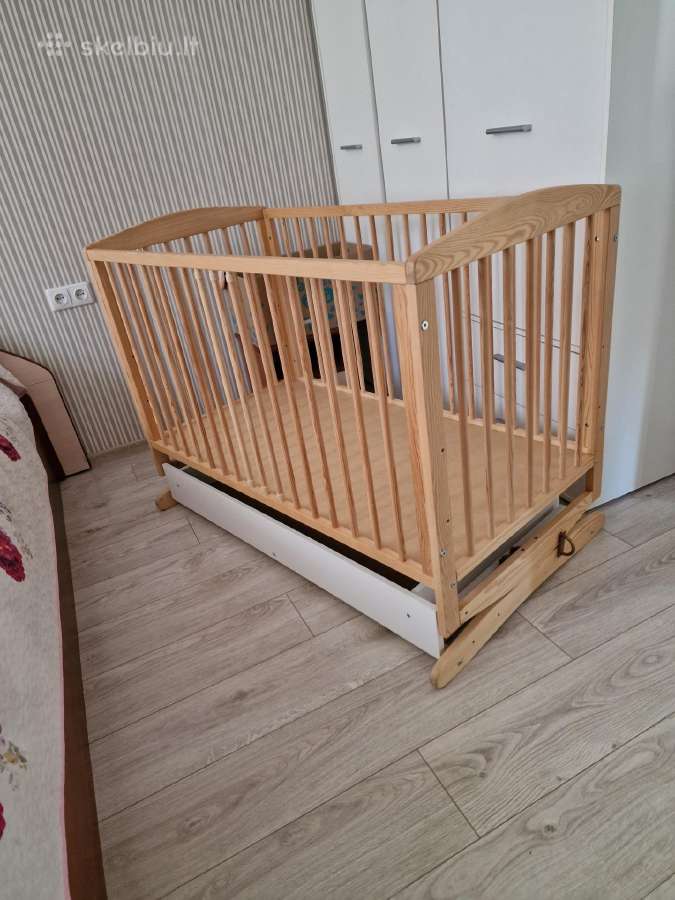Supama lovytė su stalčiumi - nuotraukos Nr. 2