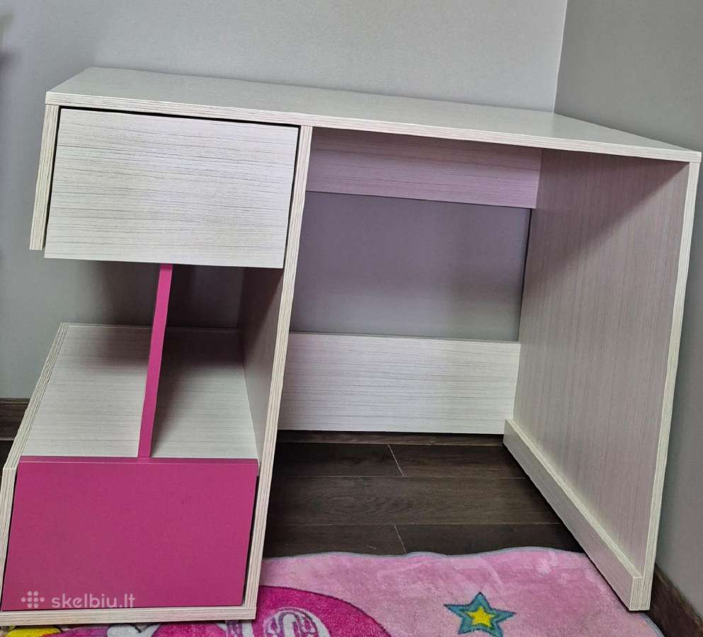 Pigiai puikos būklės labai graži lova - nuotraukos Nr. 4