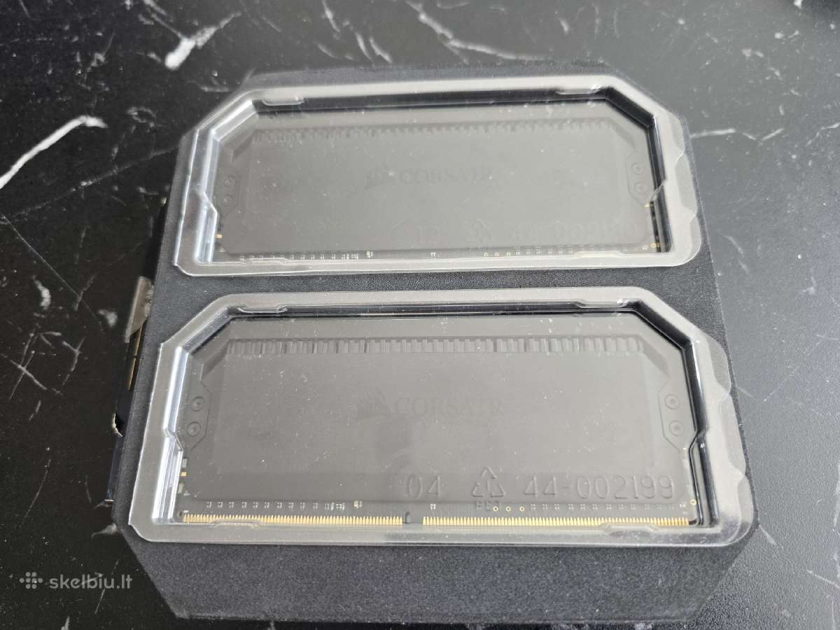 Corsair Dominator Platinum Rgb 8gbx2 Ddr4 4266mhz - nuotraukos Nr. 4