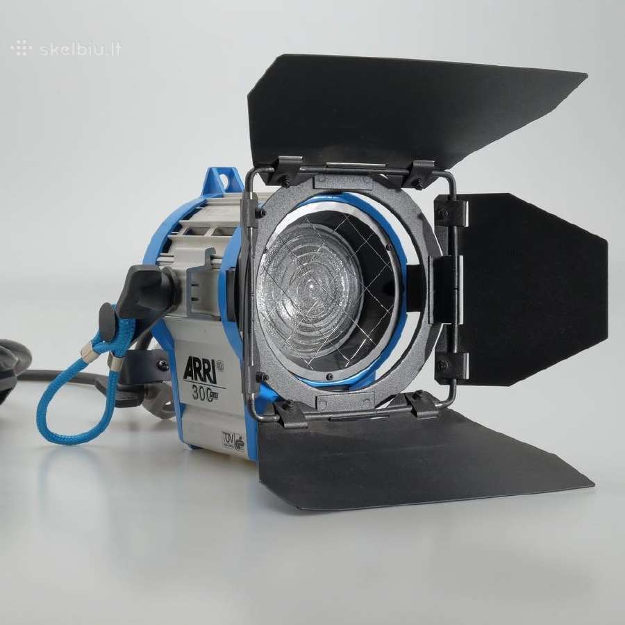 Arri 300 Plus fresnel prožektoriai (2 vnt.) - nuotraukos Nr. 2