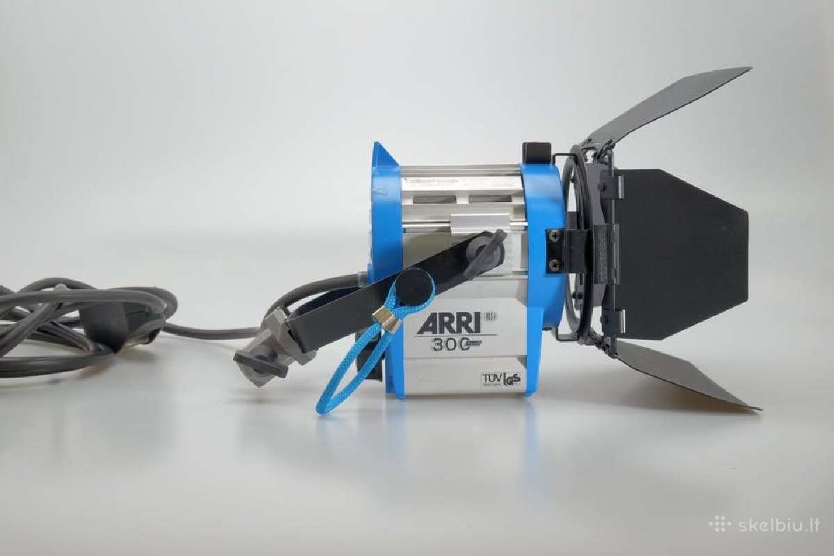 Arri 300 Plus fresnel prožektoriai (2 vnt.) - nuotraukos Nr. 3