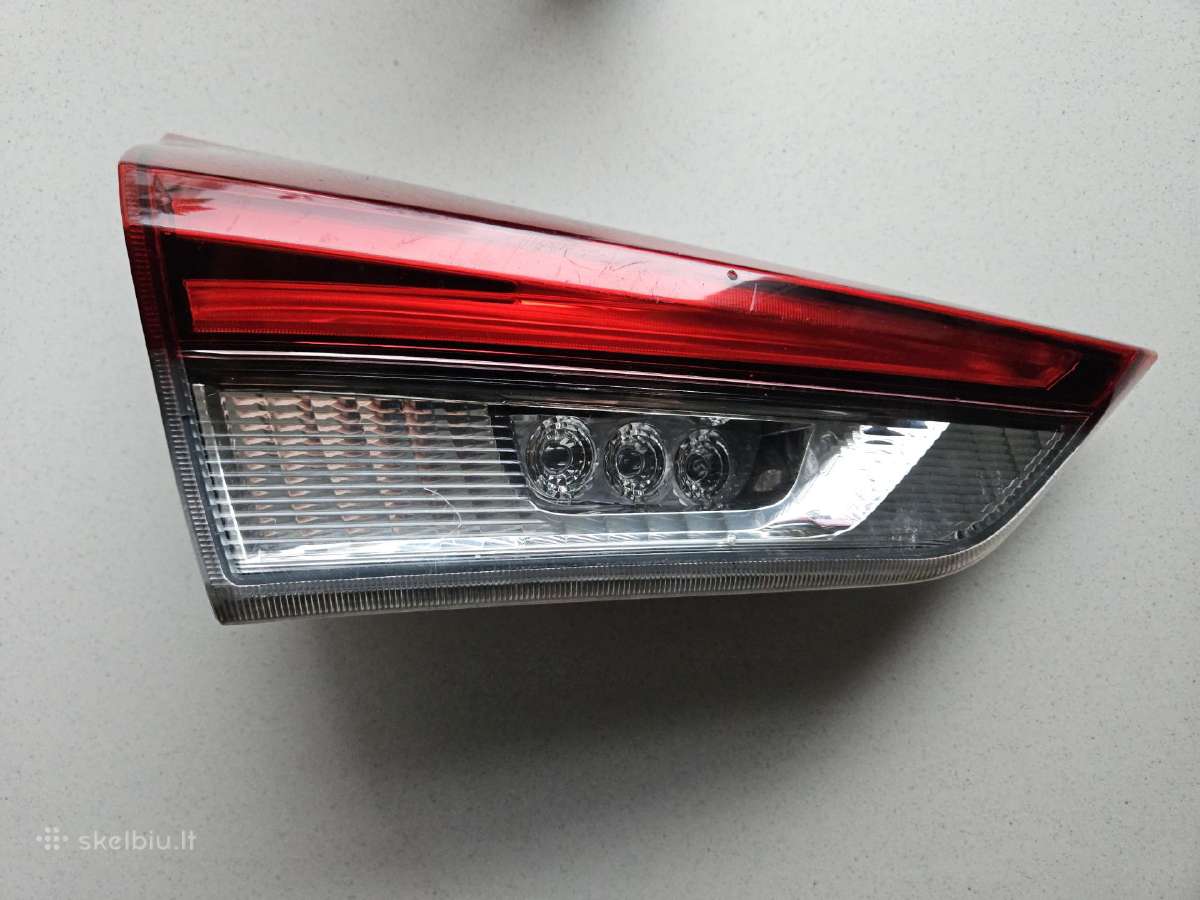 Toyota Auris galinis kairysis žibintas/atš.rėmas - nuotraukos Nr. 4