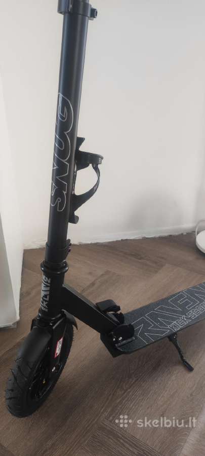 Paspirtukas Raven Snug Black - nuotraukos Nr. 2