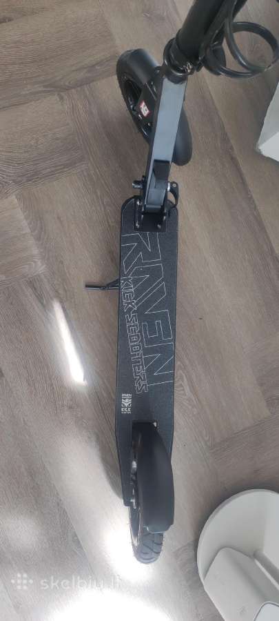 Paspirtukas Raven Snug Black - nuotraukos Nr. 4