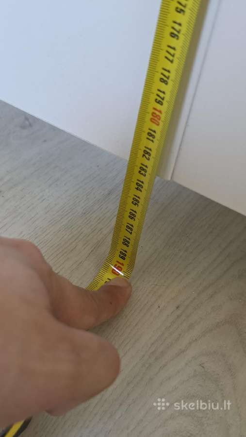Balta Ikea spinta drabužiams su veidrodžiu šone - nuotraukos Nr. 5