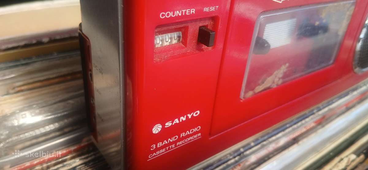 Sanyo mažas magnetafoniukas - nuotraukos Nr. 2