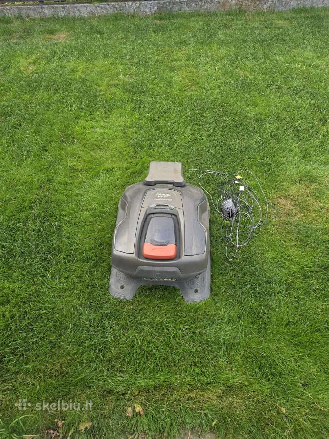 Parduodu naudotą vejos robotą Husqvarna 315x - nuotraukos Nr. 2