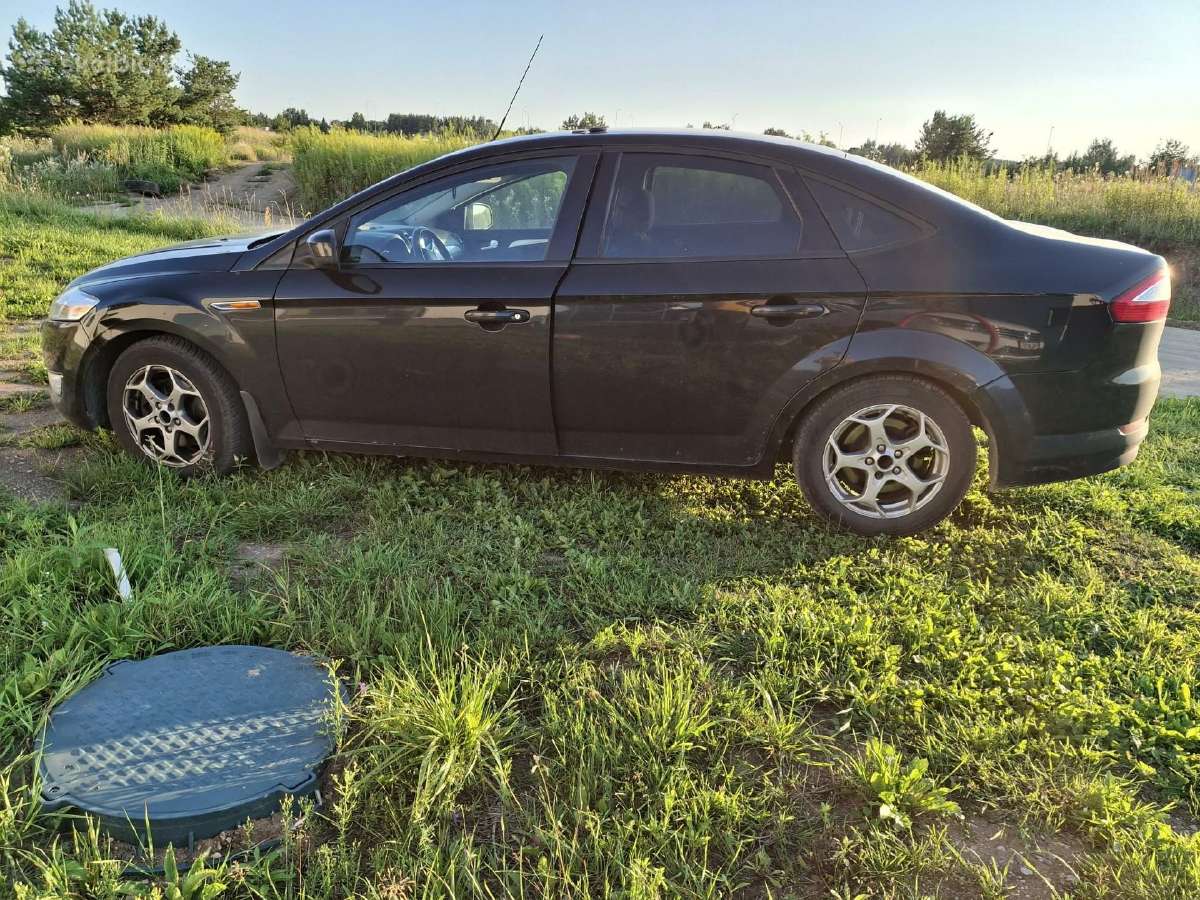 Ford Mondeo - nuotraukos Nr. 2
