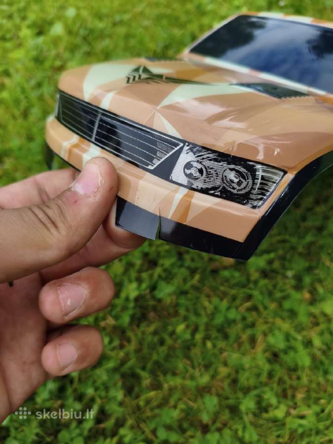 1/10 RC modeliukas brushless - nuotraukos Nr. 15