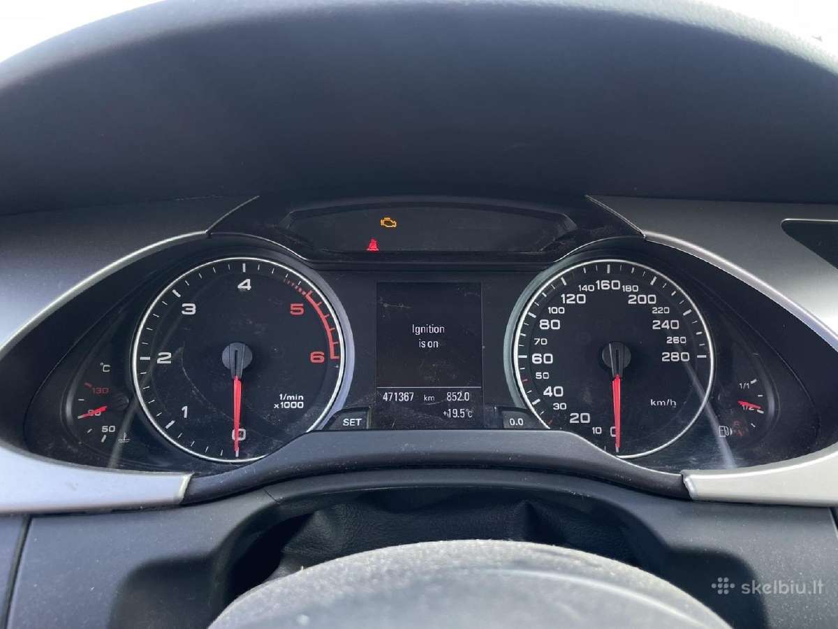 Audi A4 B8 Dalimis - nuotraukos Nr. 16
