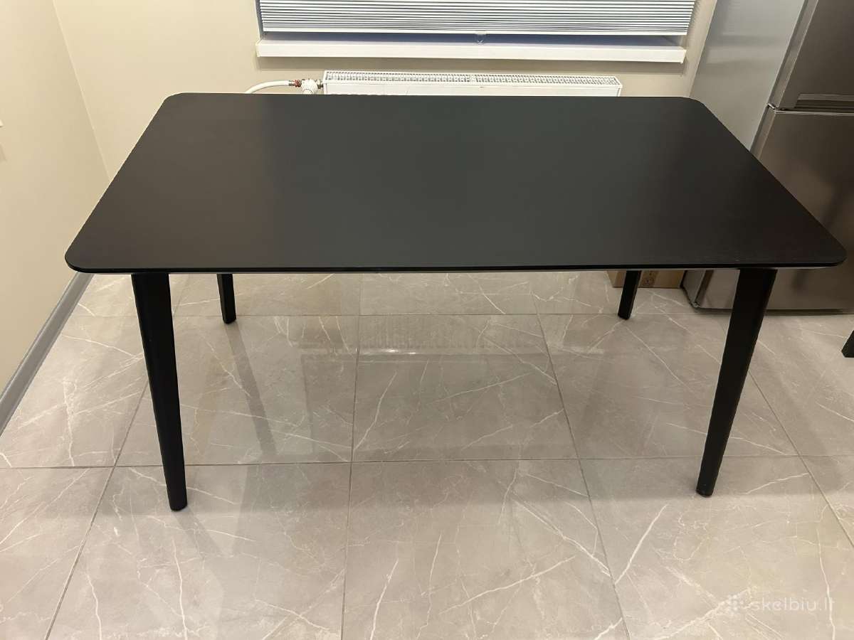 Ikea juodas stalas su 4 kėdėmis - nuotraukos Nr. 2