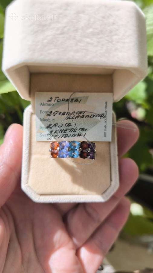 Naujas dizainerio ziedas su brangakmeniais - nuotraukos Nr. 3