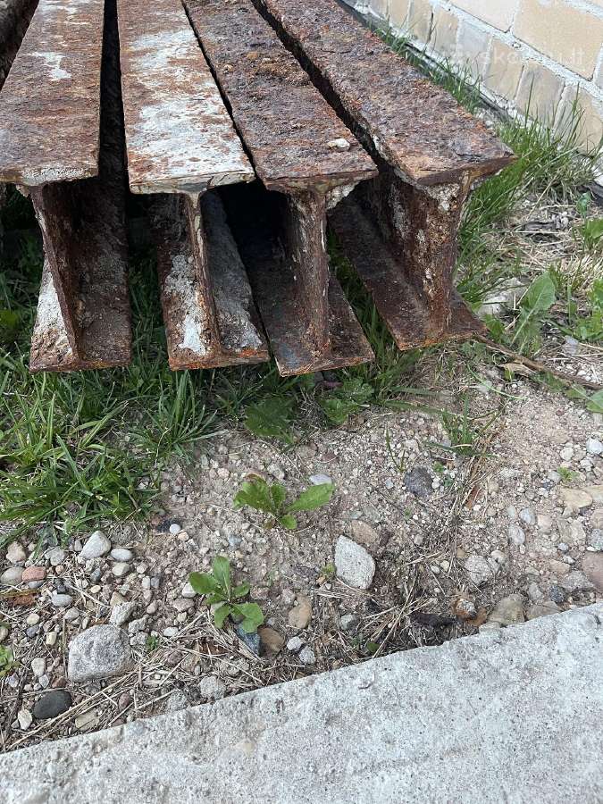 Dvitejinės sijos Ipe 160 ir geležinkelio bėgis - nuotraukos Nr. 2
